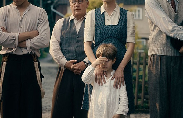8 MOVIES ABOUT ART YOU NEED TO WATCH